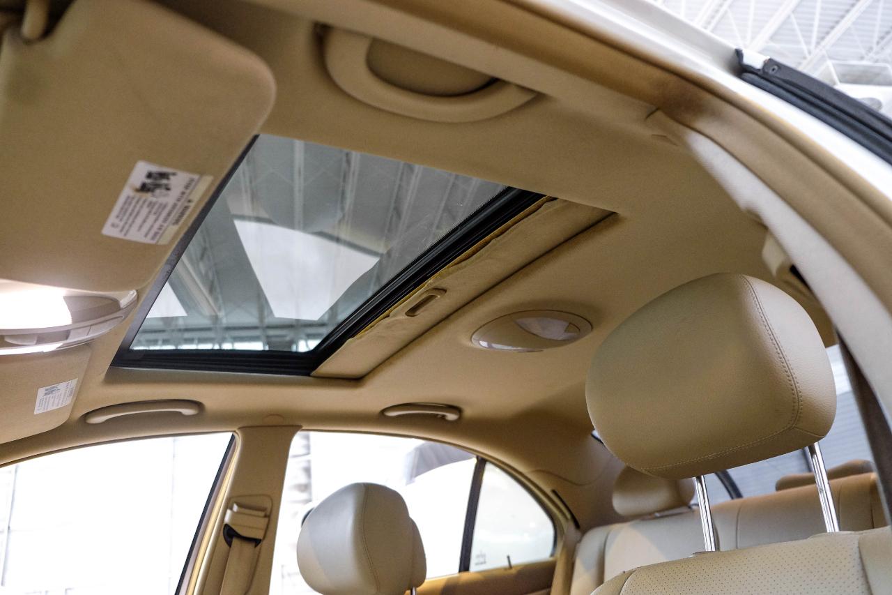 Mercedes-Benz E-Class photo 30