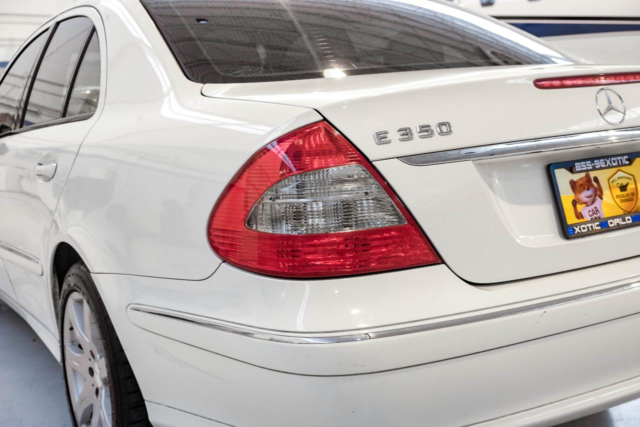 Mercedes-Benz E-Class photo 45