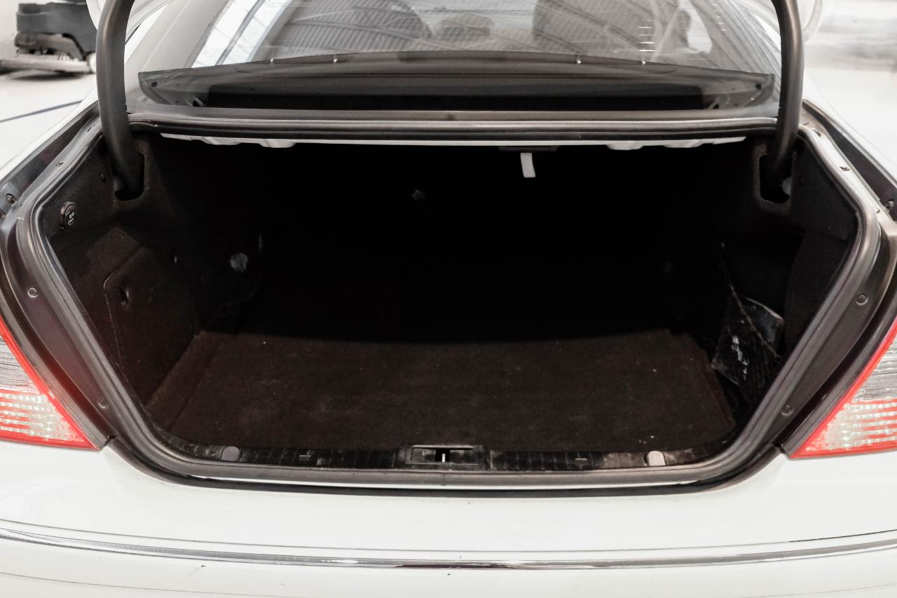 Mercedes-Benz E-Class photo 48