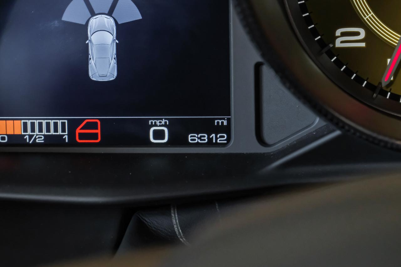 Ferrari 488 photo 24
