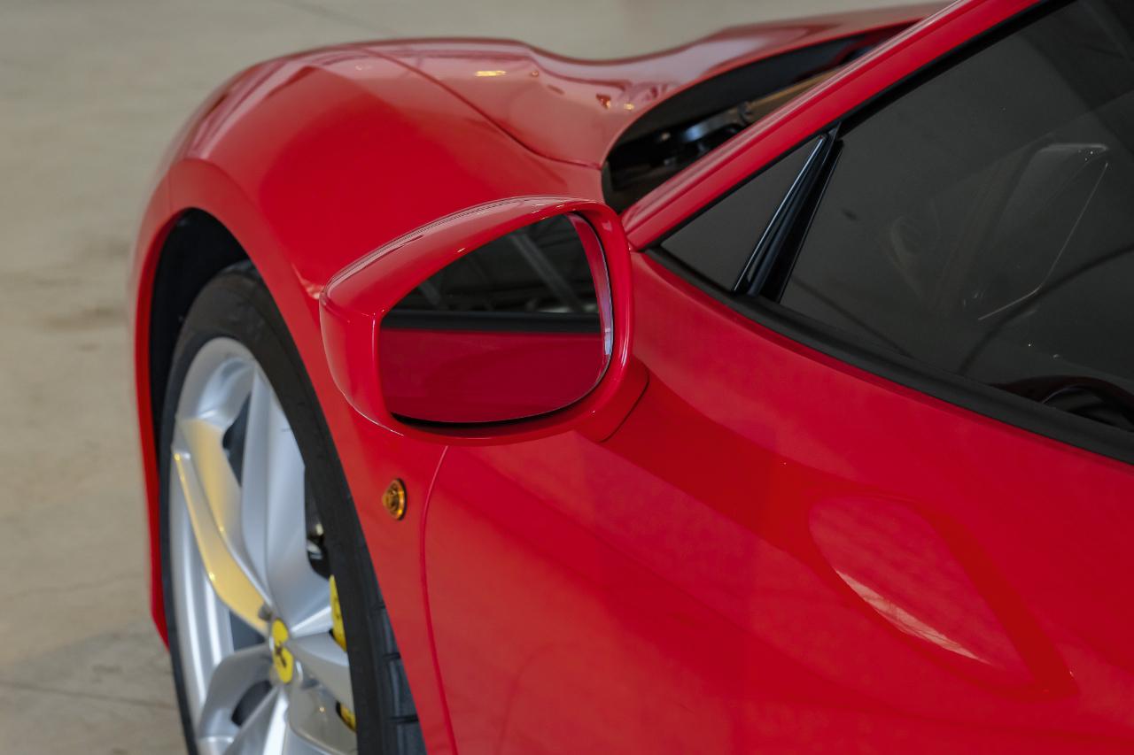 Ferrari 488 photo 43