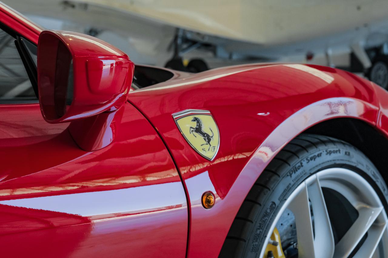 Ferrari 488 photo 51