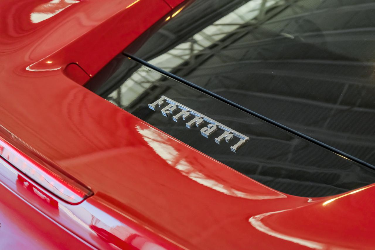 Ferrari 488 photo 54