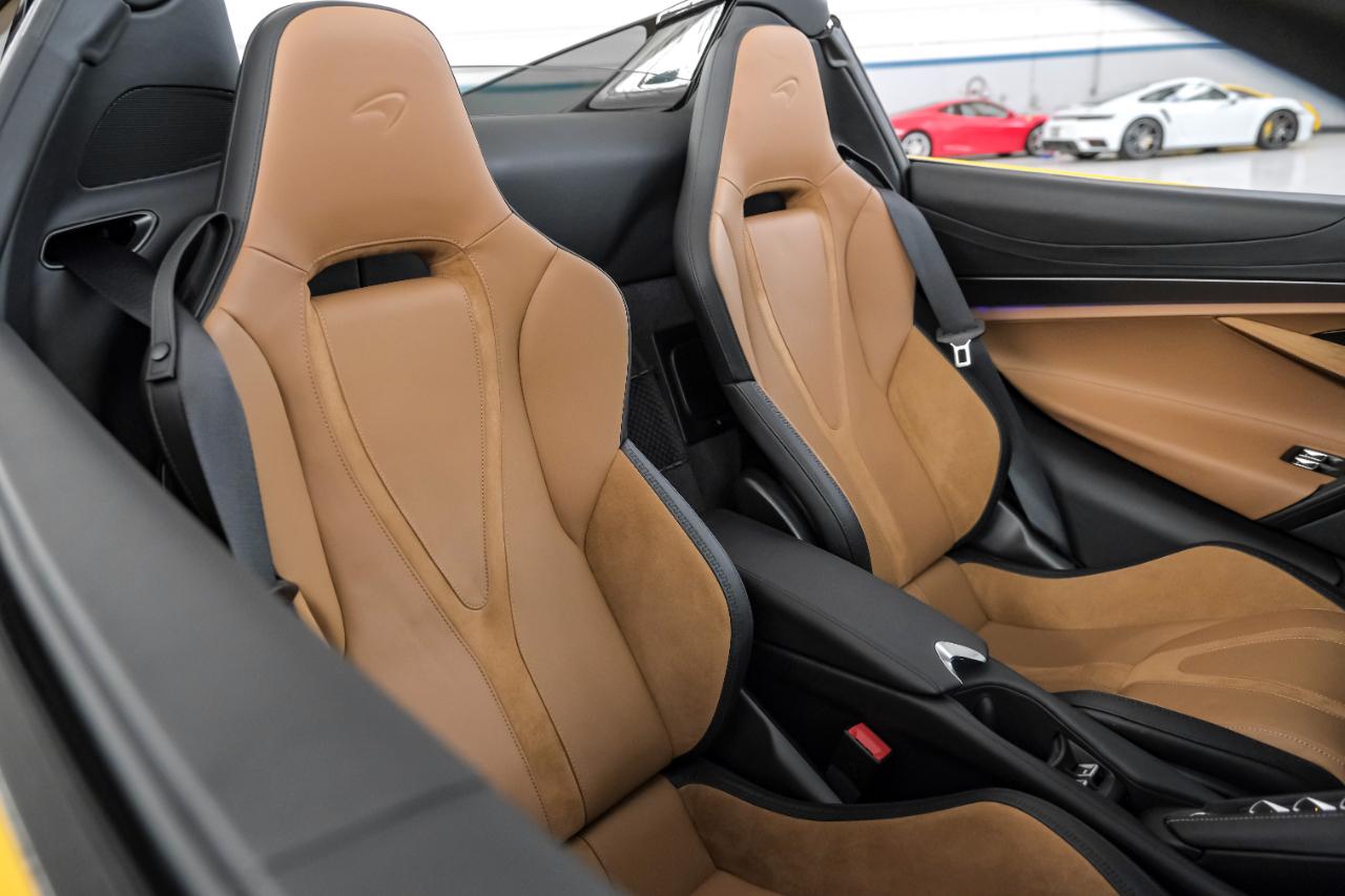 McLaren 750S photo 45