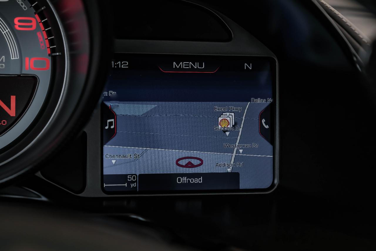 Ferrari 812 photo 32