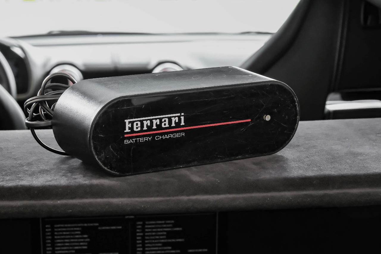 Ferrari 812 photo 43