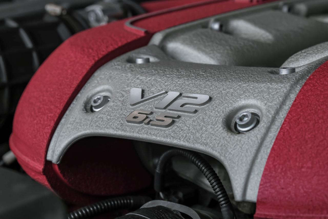 Ferrari 812 photo 69