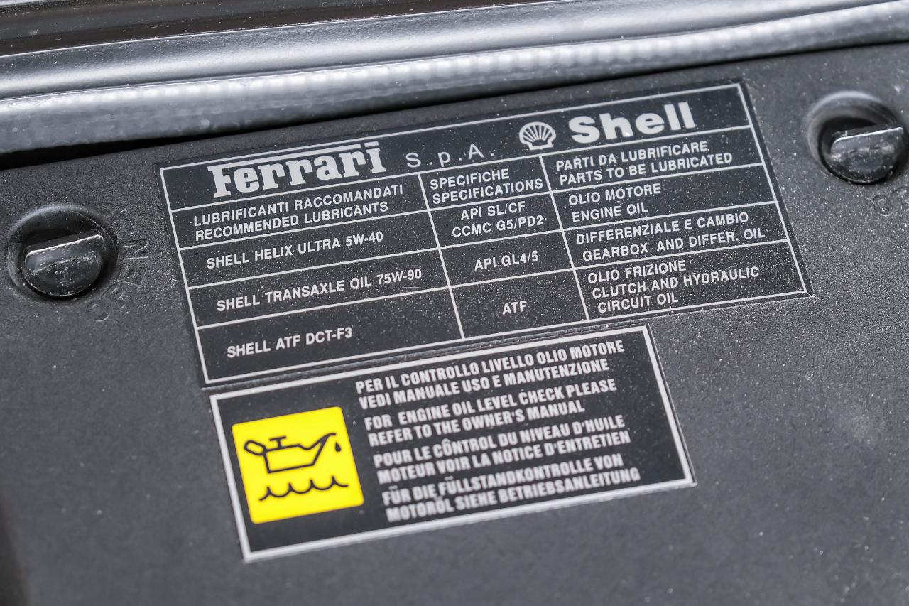 Ferrari 812 photo 84