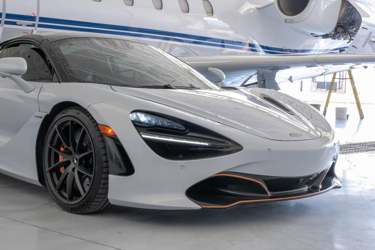 McLaren 720S photo 6