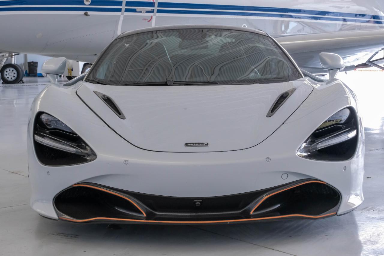 McLaren 720S photo 7