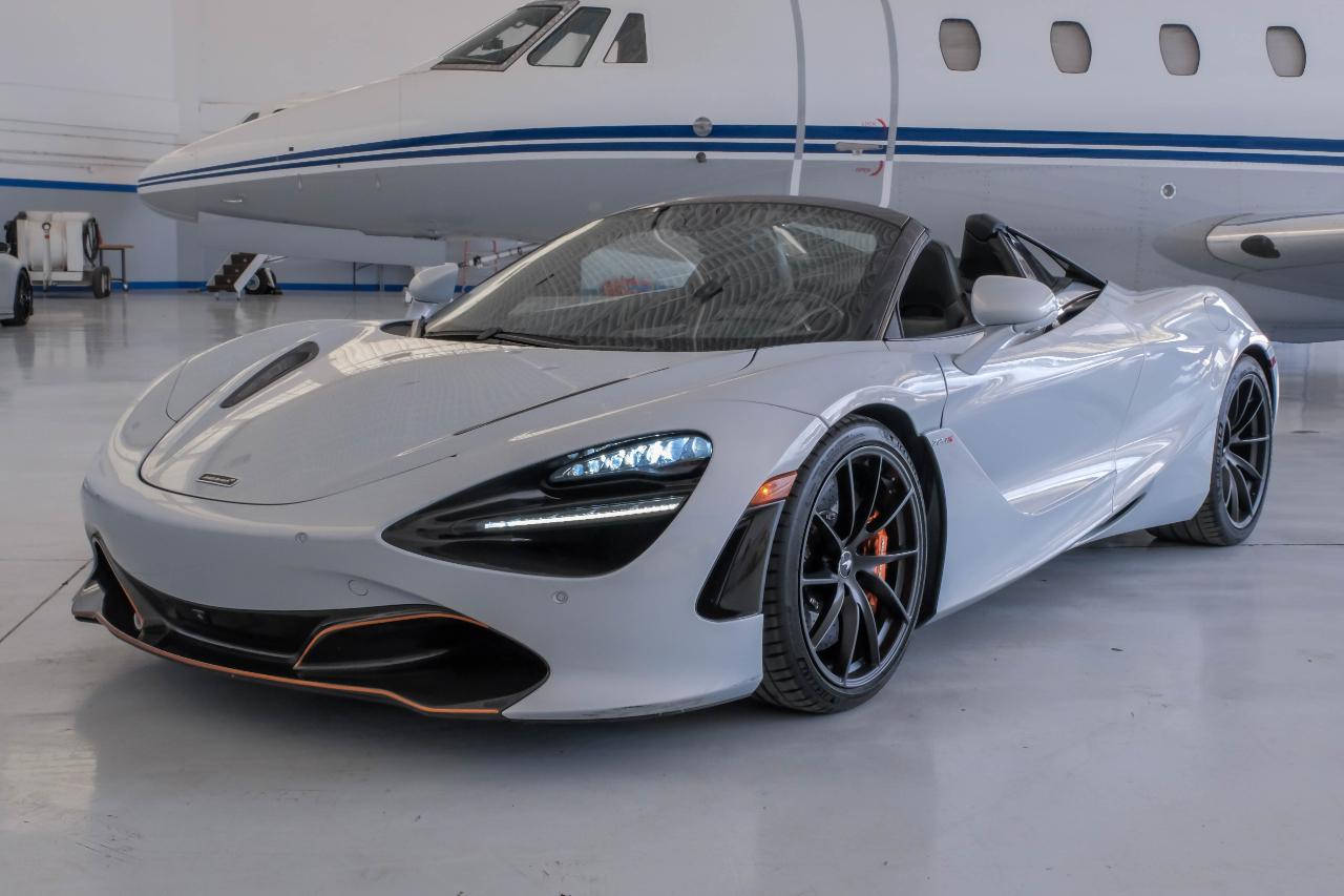 McLaren 720S photo 9
