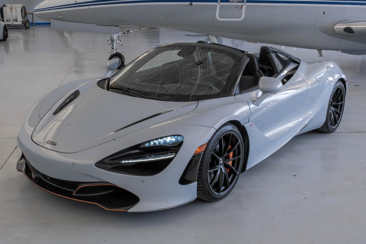 McLaren 720S photo 10
