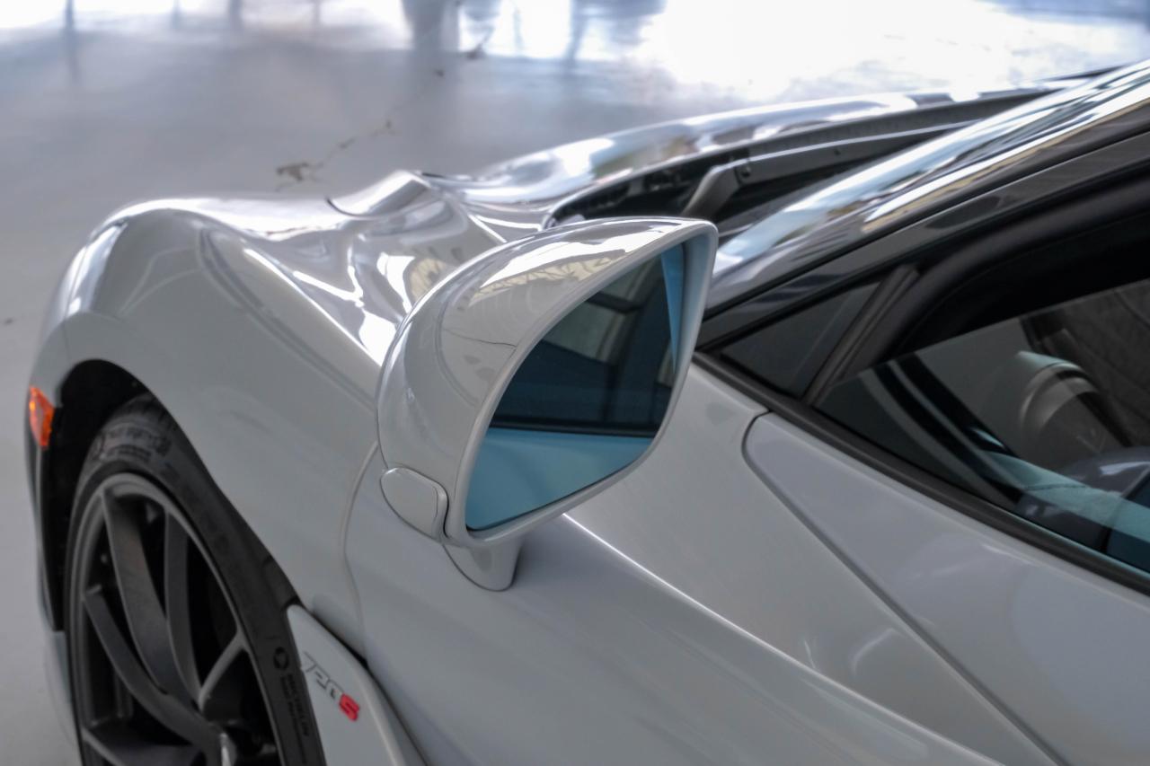 McLaren 720S photo 52
