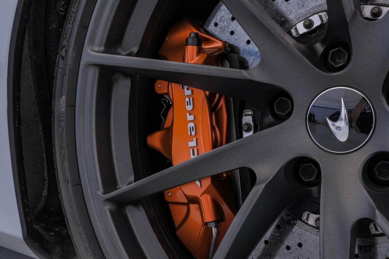 McLaren 720S photo 79