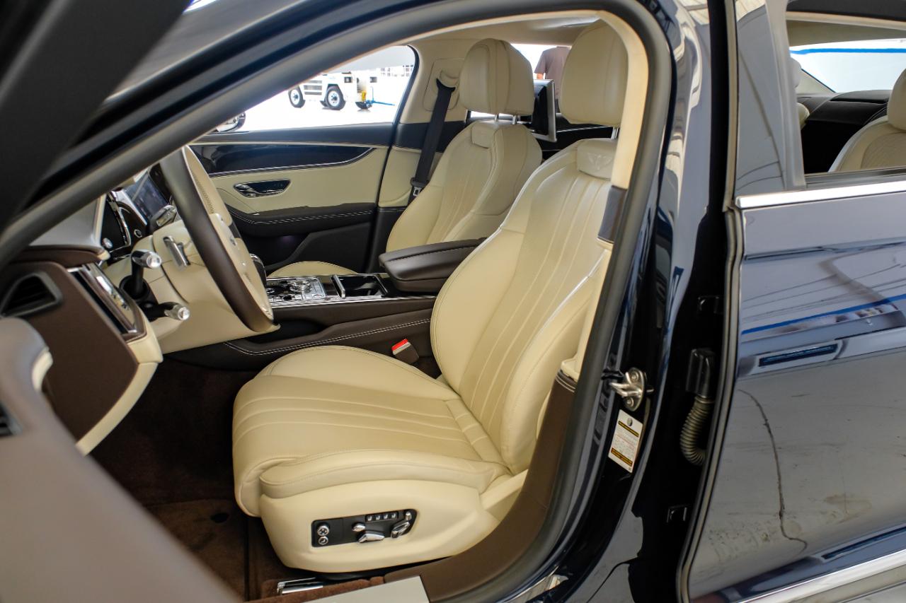 Bentley Flying Spur photo 3