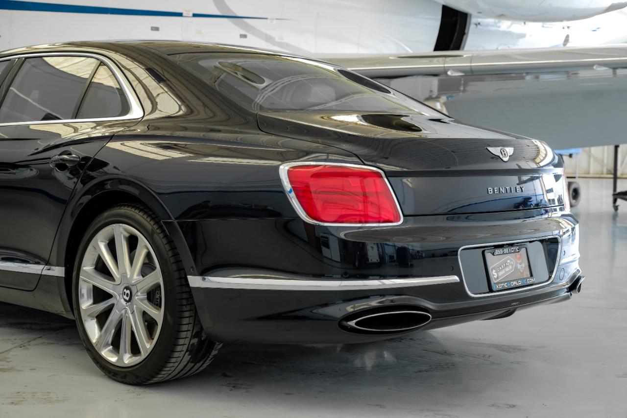 Bentley Flying Spur photo 14