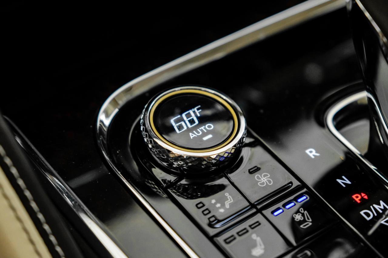 Bentley Flying Spur photo 31