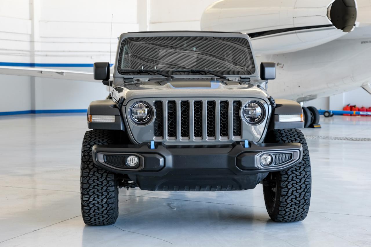 Jeep Wrangler photo 5