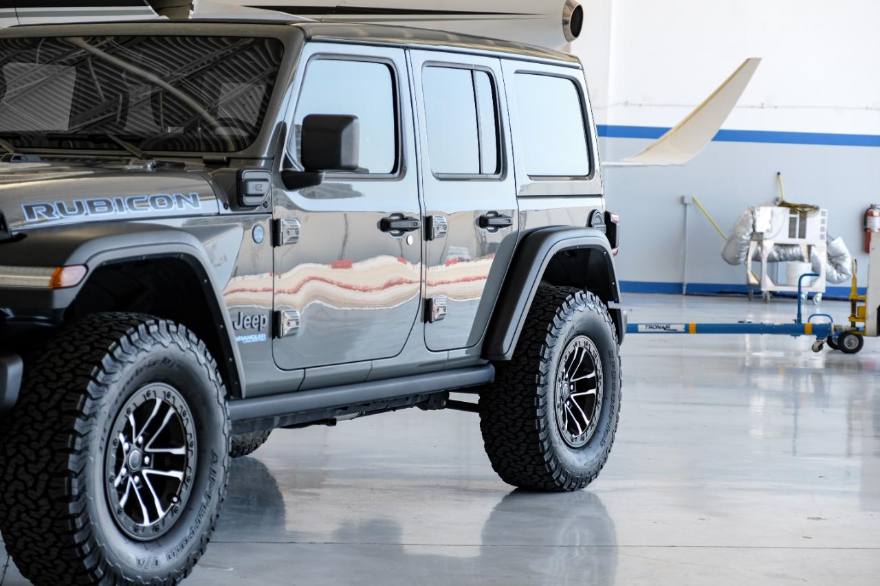 Jeep Wrangler photo 8