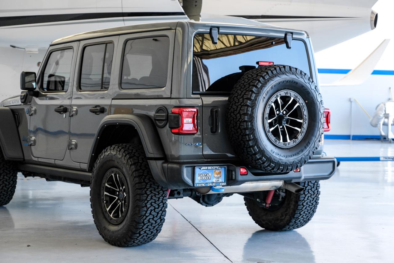 Jeep Wrangler photo 17