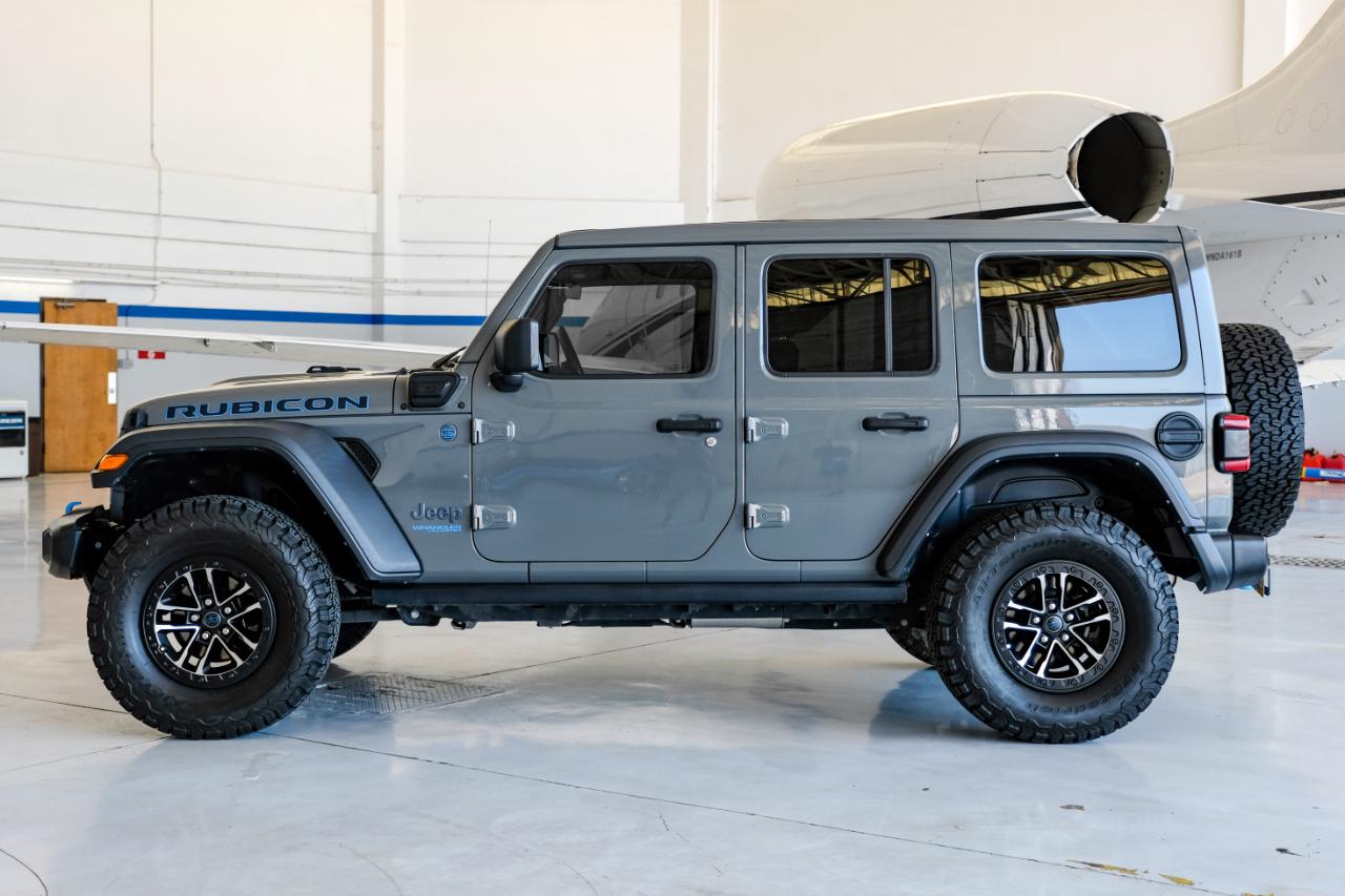 Jeep Wrangler photo 18