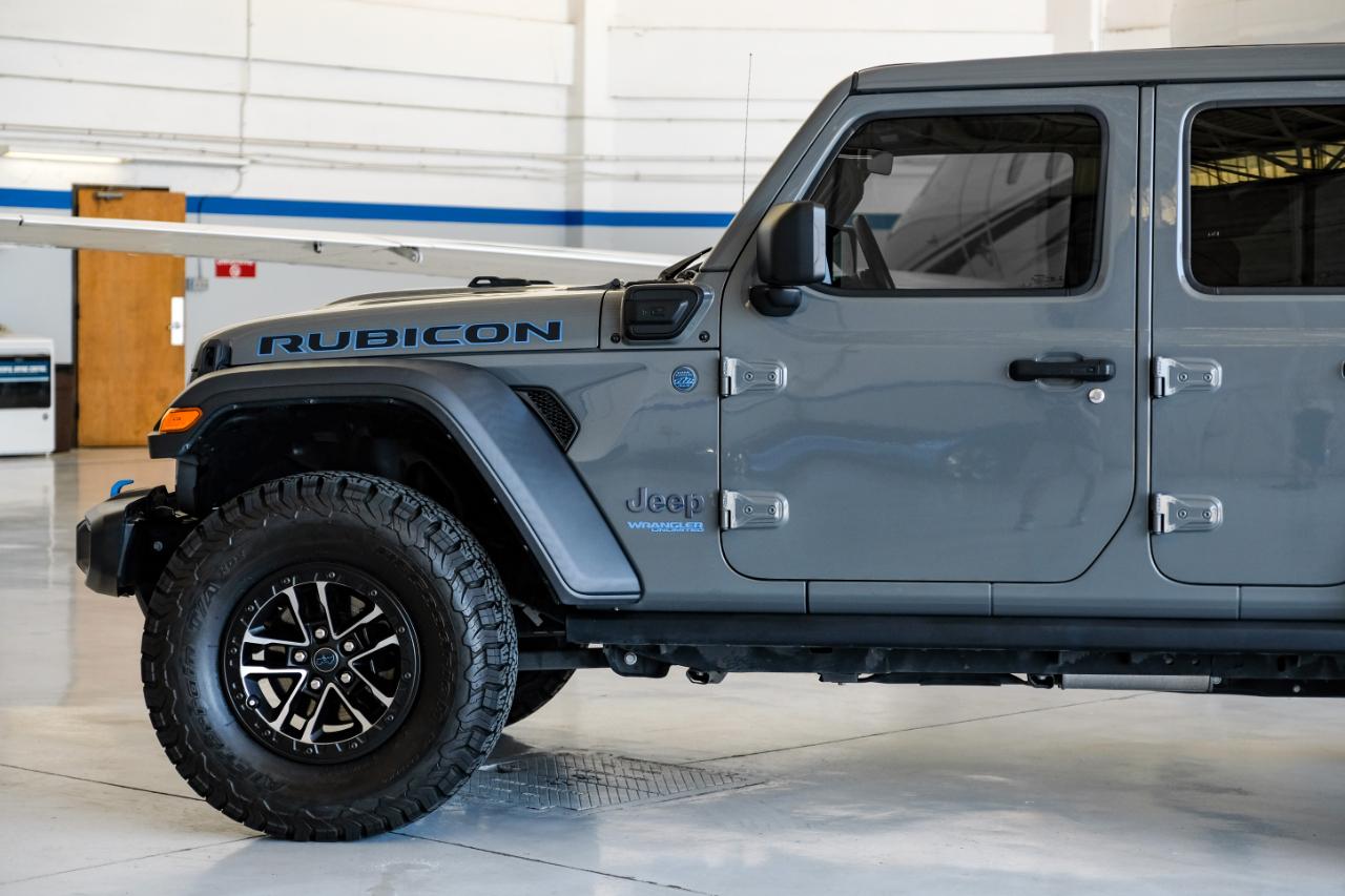 Jeep Wrangler photo 19