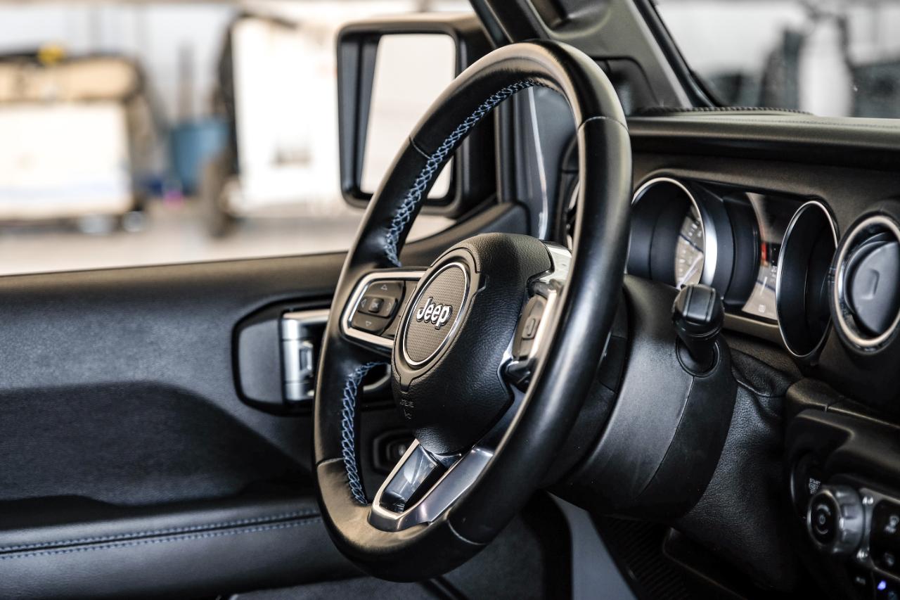 Jeep Wrangler photo 22