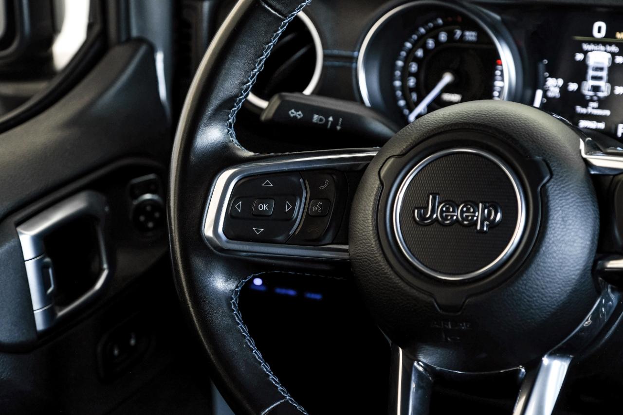 Jeep Wrangler photo 26