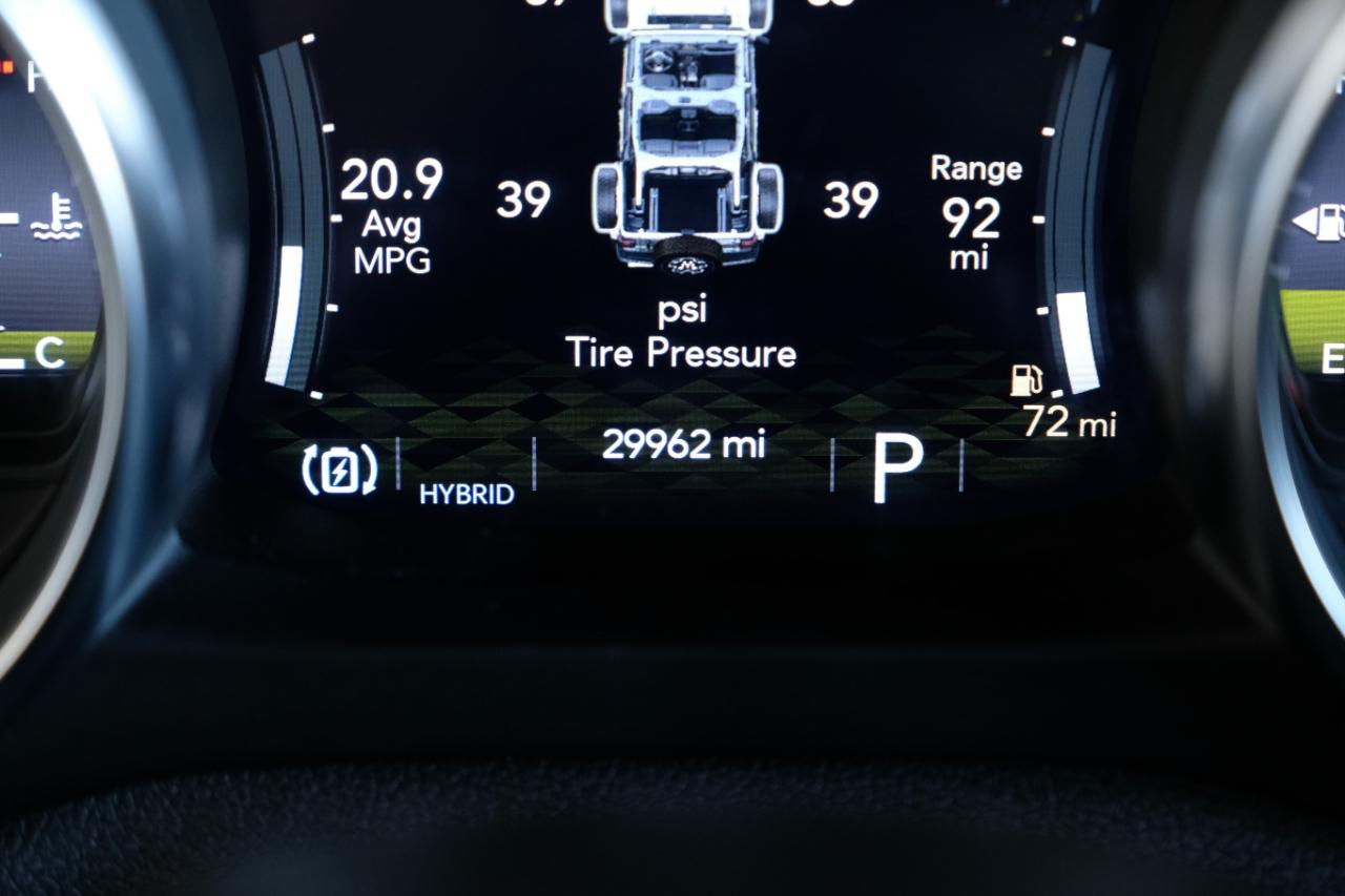 Jeep Wrangler photo 29