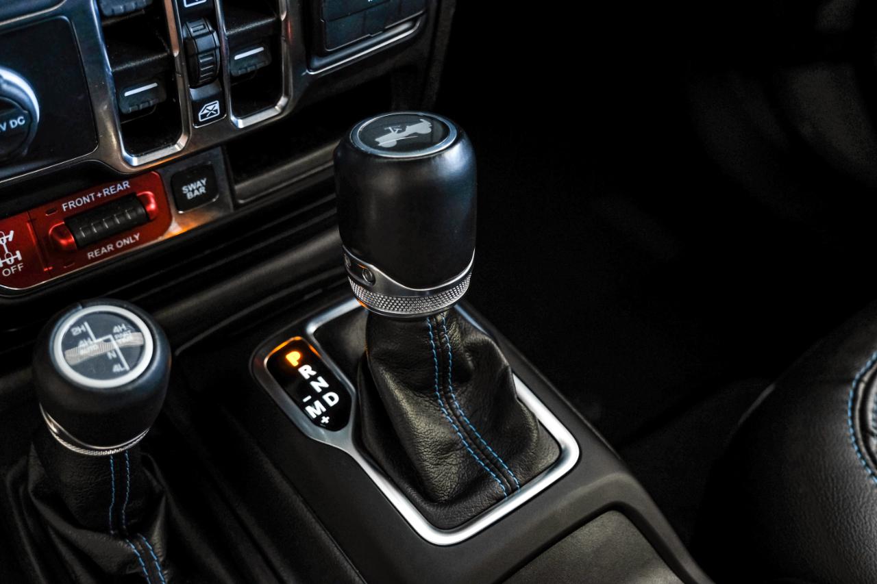 Jeep Wrangler photo 31