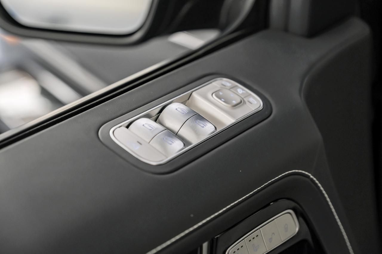 Mercedes-Benz G-Class photo 55
