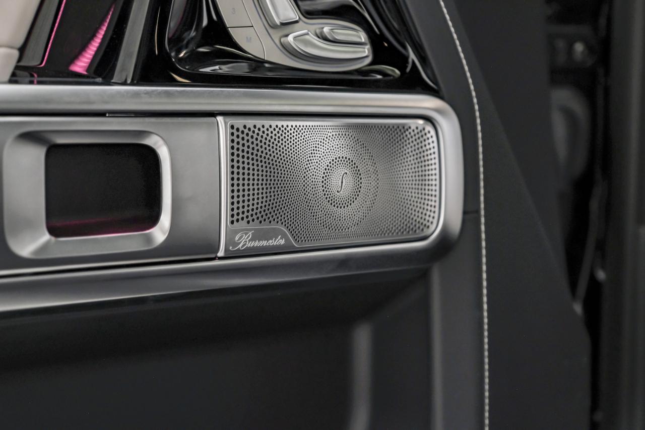 Mercedes-Benz G-Class photo 57