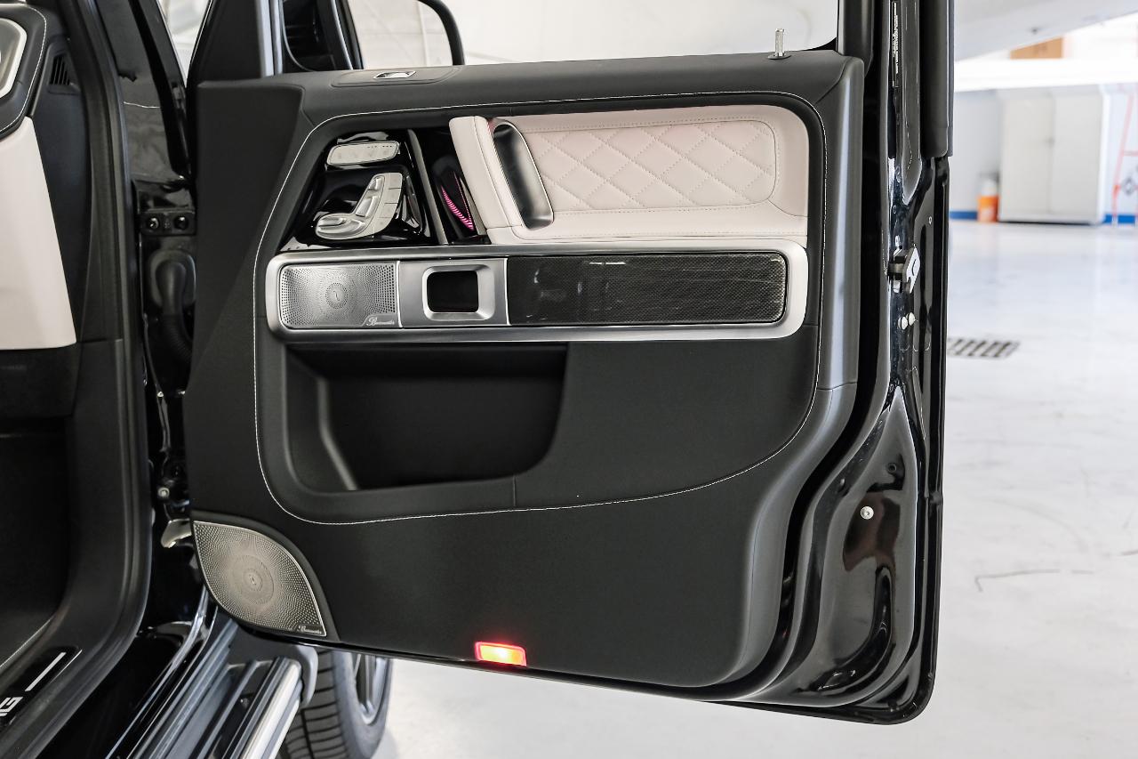 Mercedes-Benz G-Class photo 58