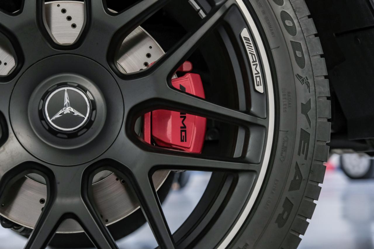 Mercedes-Benz G-Class photo 94