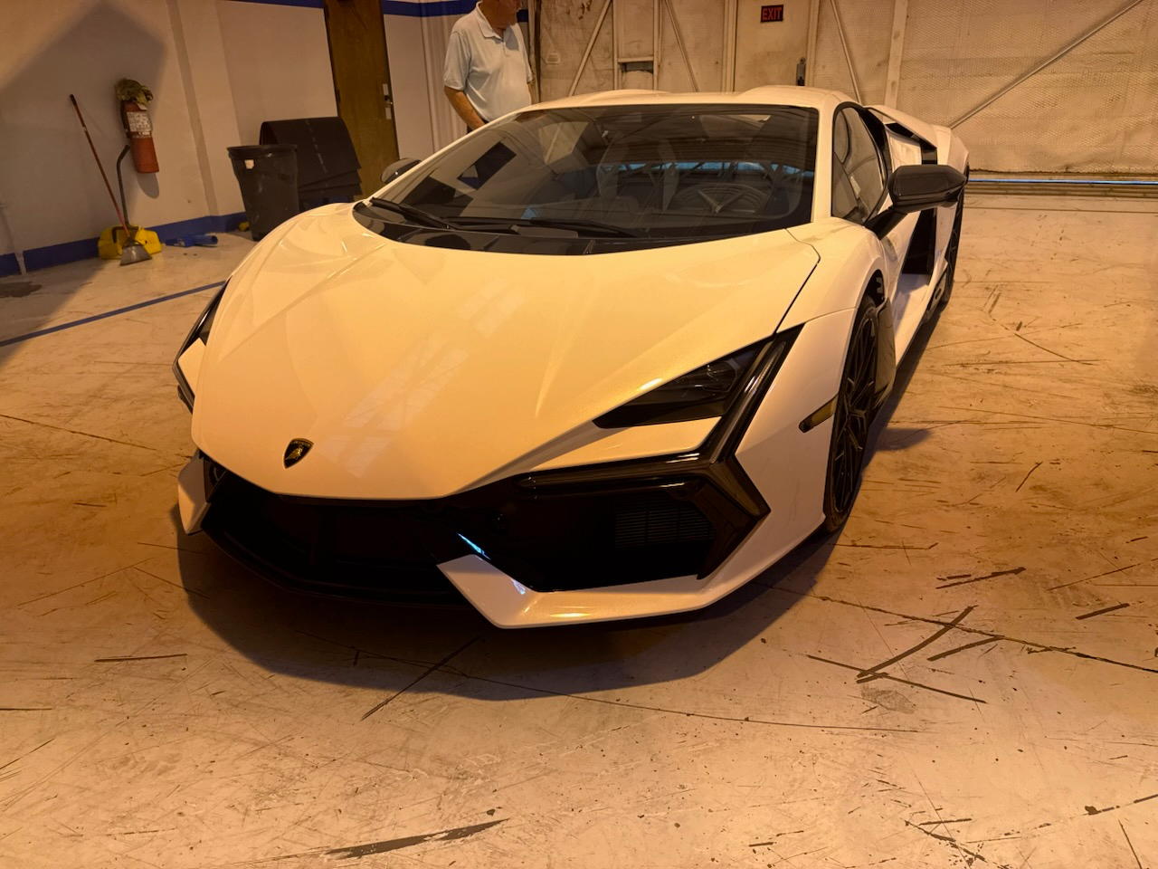 2024 Lamborghini Revuelto Base