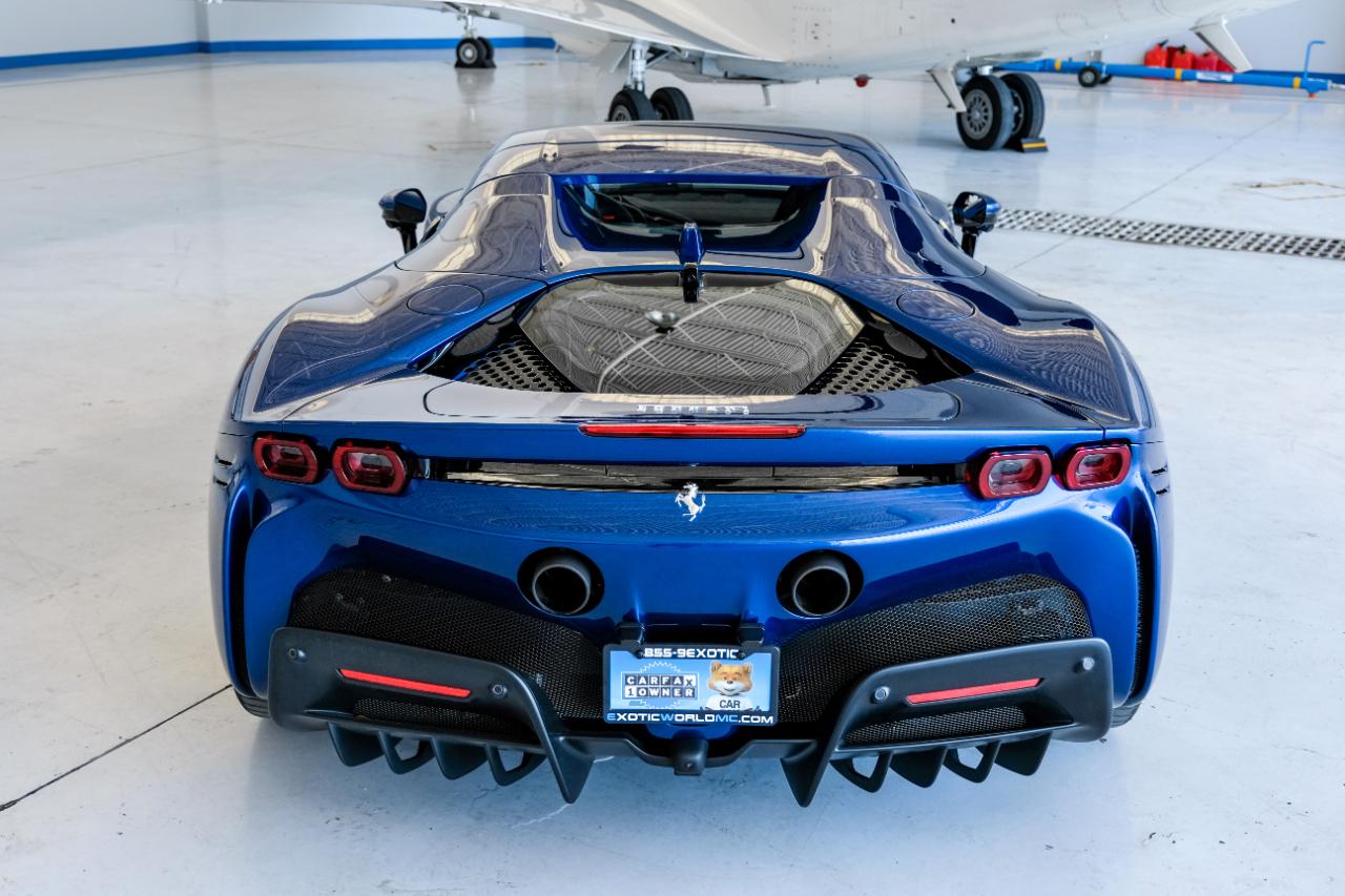 Ferrari SF90 photo 11