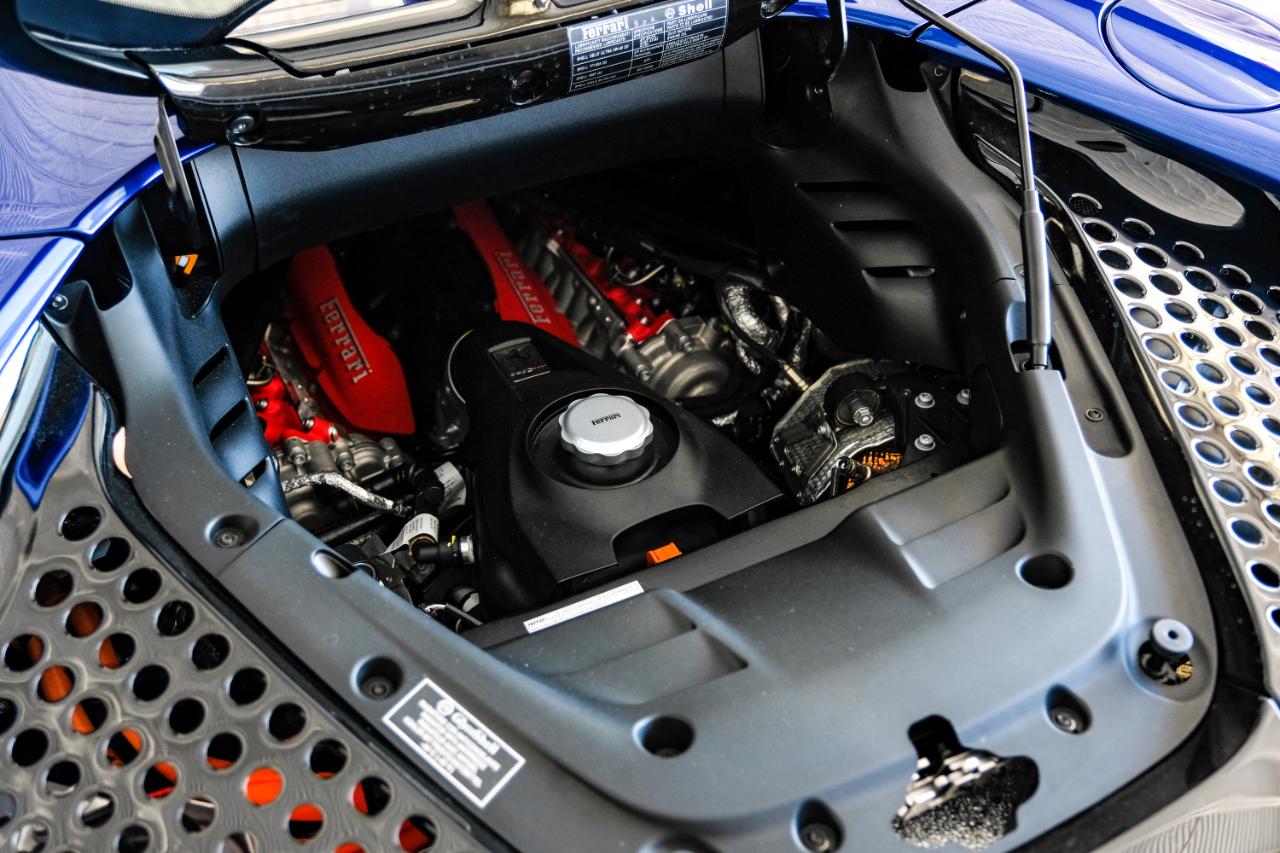 Ferrari SF90 photo 50