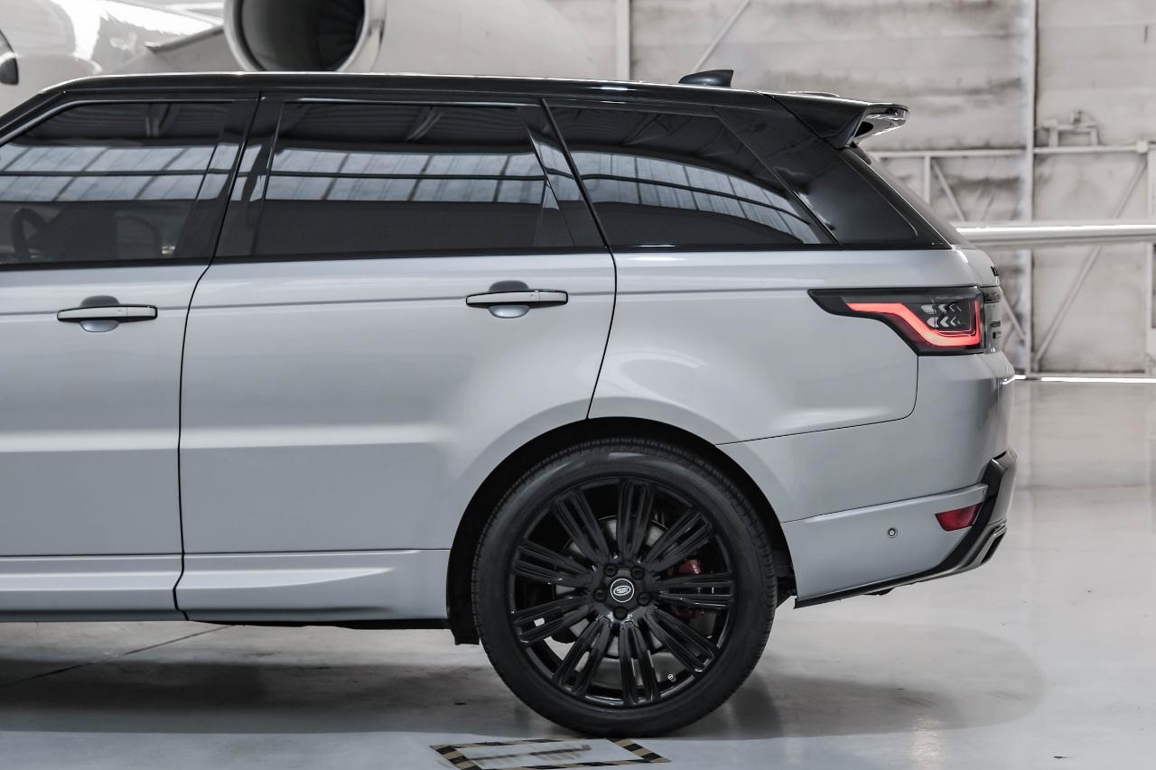 Land Rover Range Rover Sport photo 16
