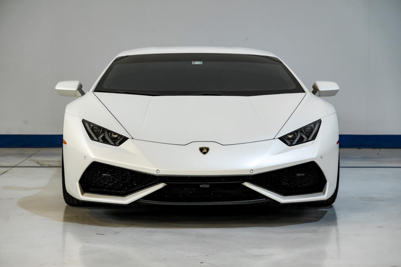 Lamborghini Huracan photo 5