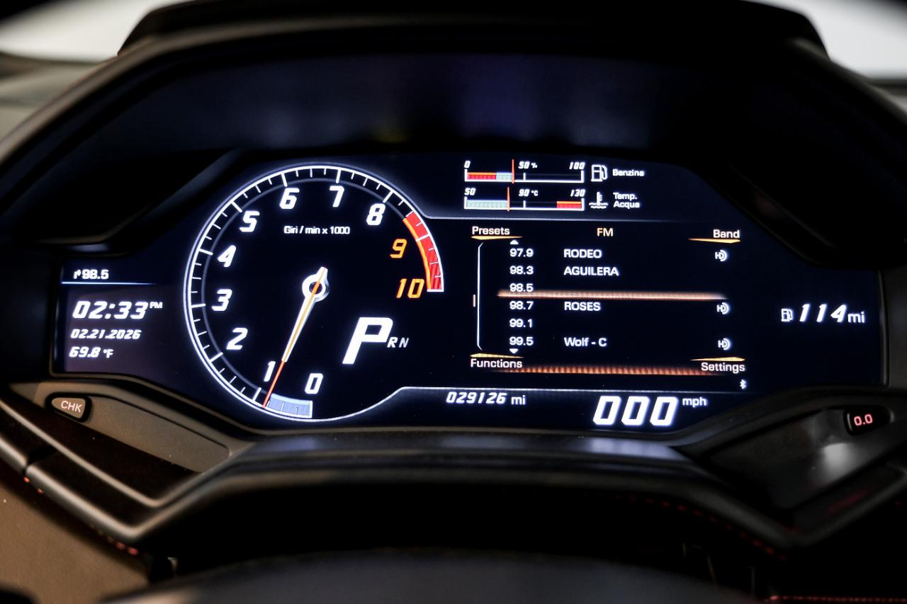 Lamborghini Huracan photo 25