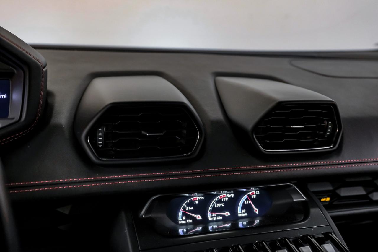 Lamborghini Huracan photo 37