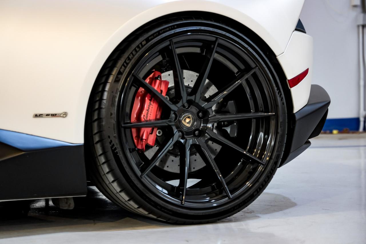 Lamborghini Huracan photo 75