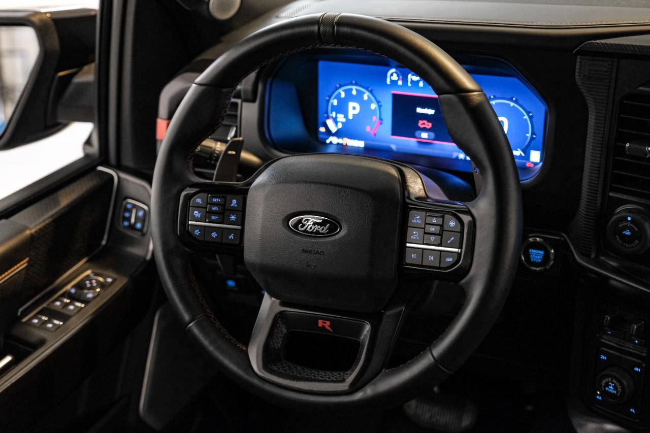 Ford F-150 photo 22