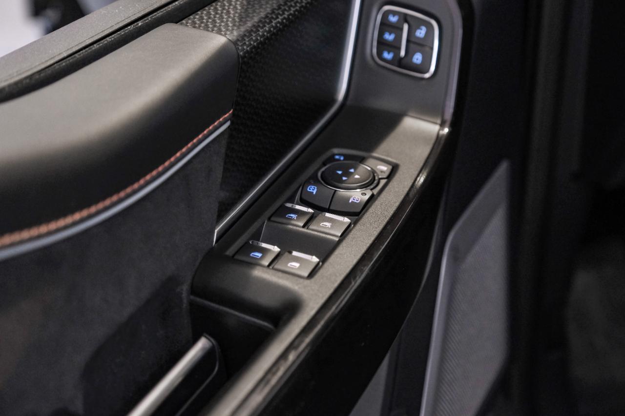 Ford F-150 photo 46
