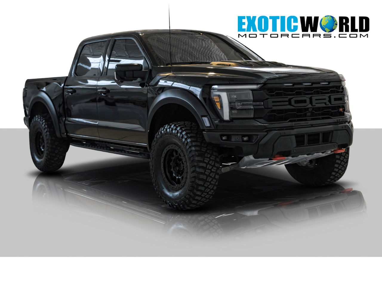 2025 Ford F-150 Raptor SuperCrew 4WD
