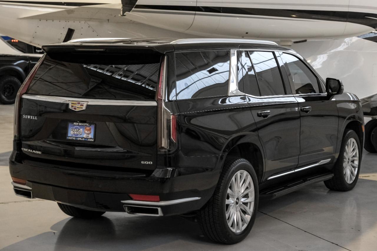Cadillac Escalade photo 8