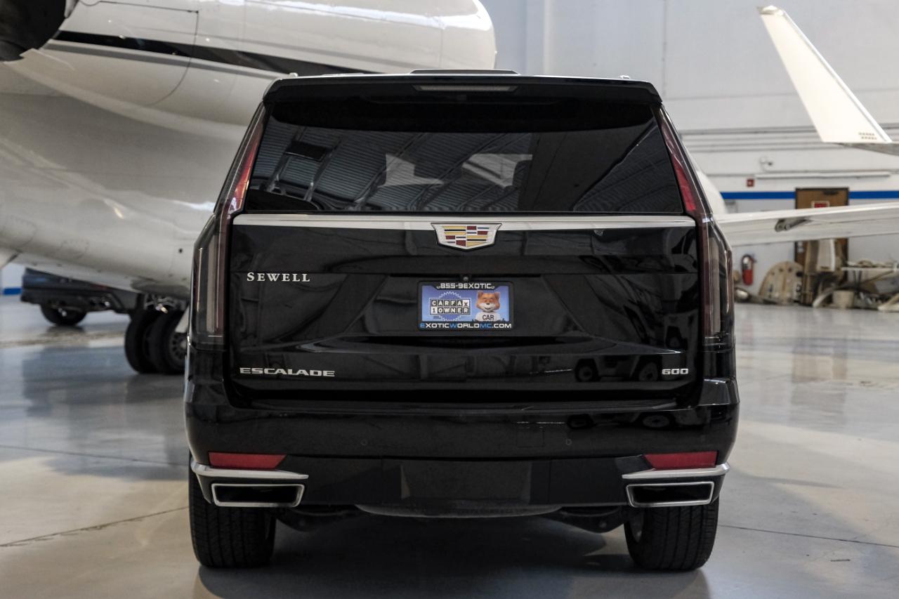 Cadillac Escalade photo 9