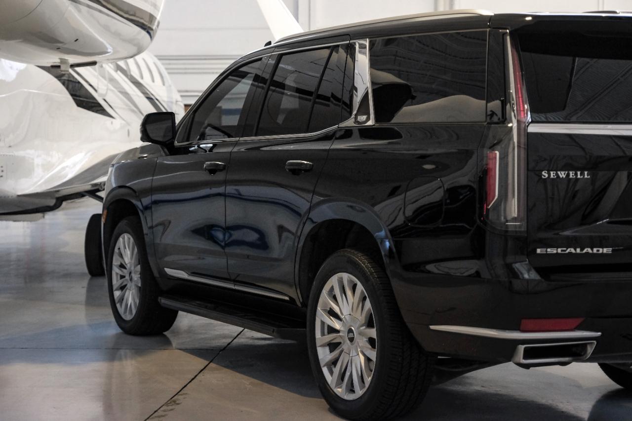 Cadillac Escalade photo 11