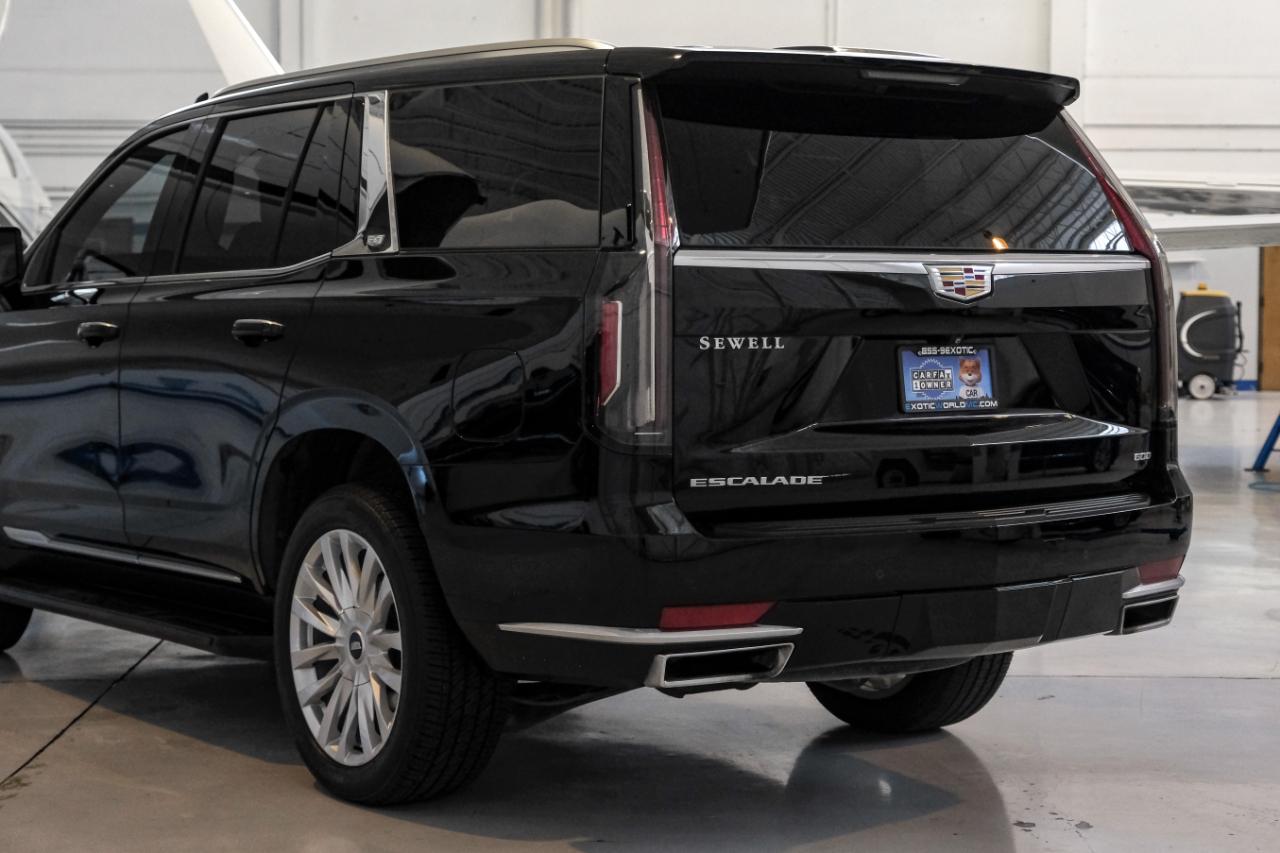 Cadillac Escalade photo 12
