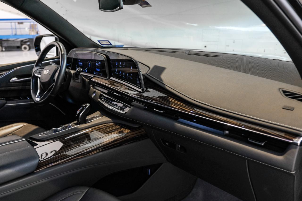 Cadillac Escalade photo 14
